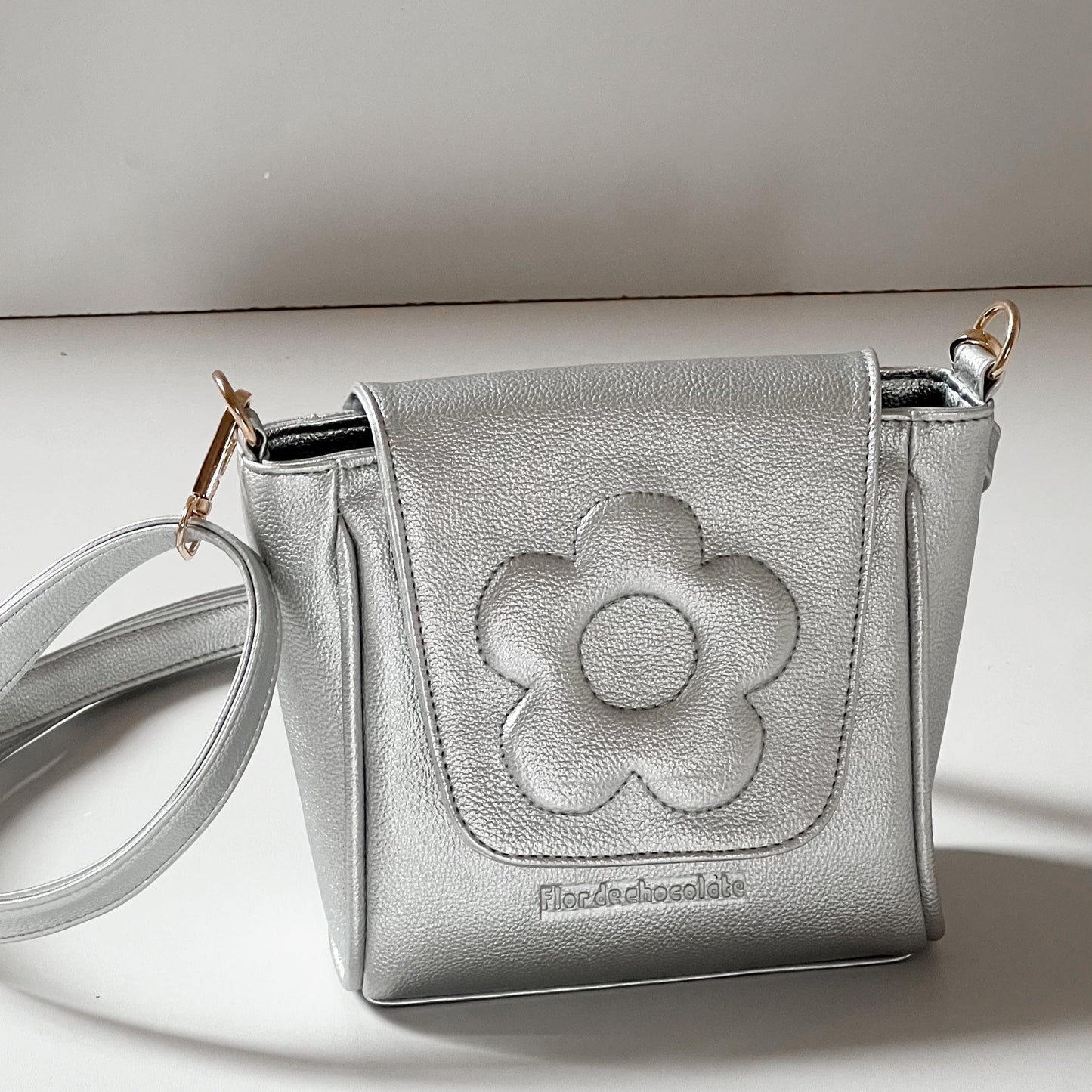 LE FLEUR BANDOLERA PLATA